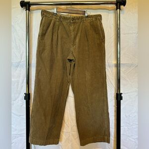 L.L.Bean Double L Classic Fit Corduroy Pants Size 40